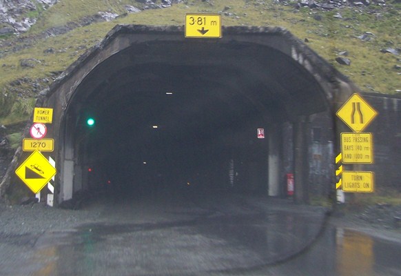 tunnel2